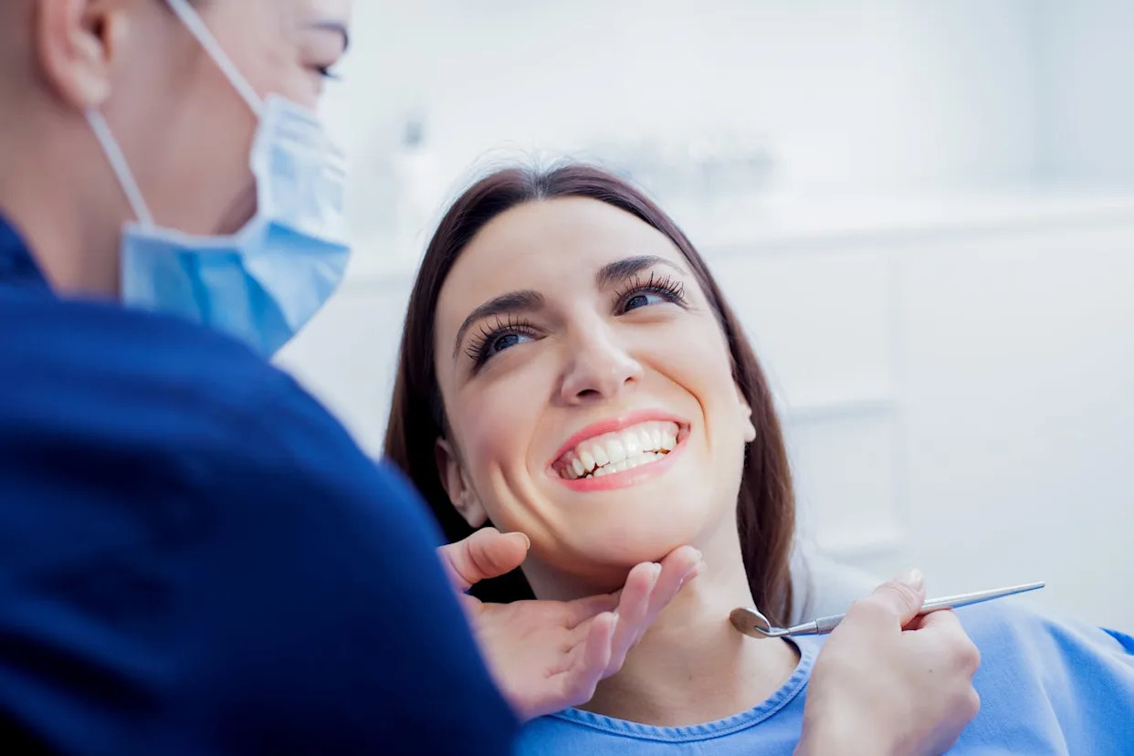 Orthodontie invisible Maroc : aligneurs transparents  Clinique Longchamp